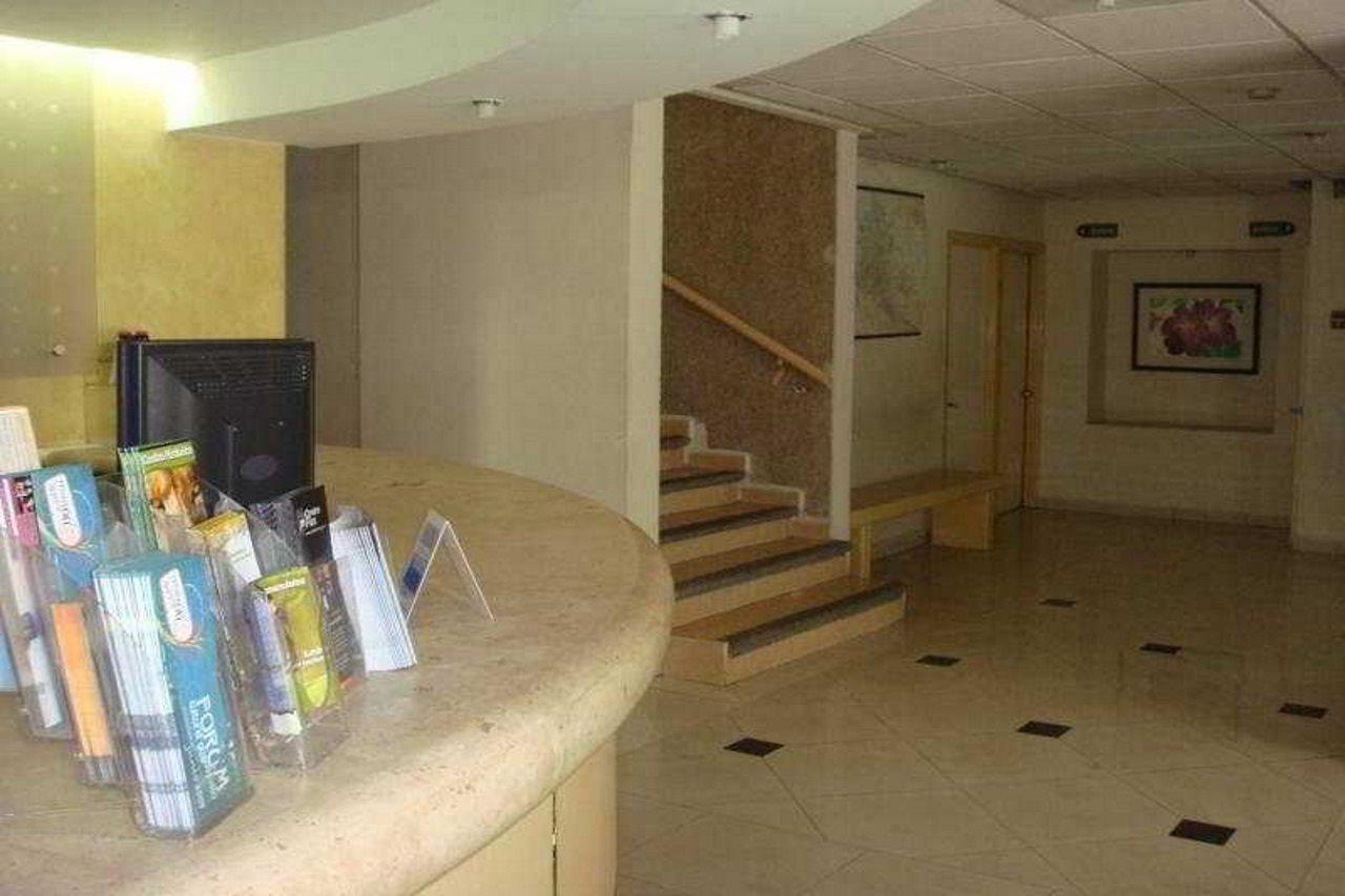 Hotel Montreal Леон Экстерьер фото